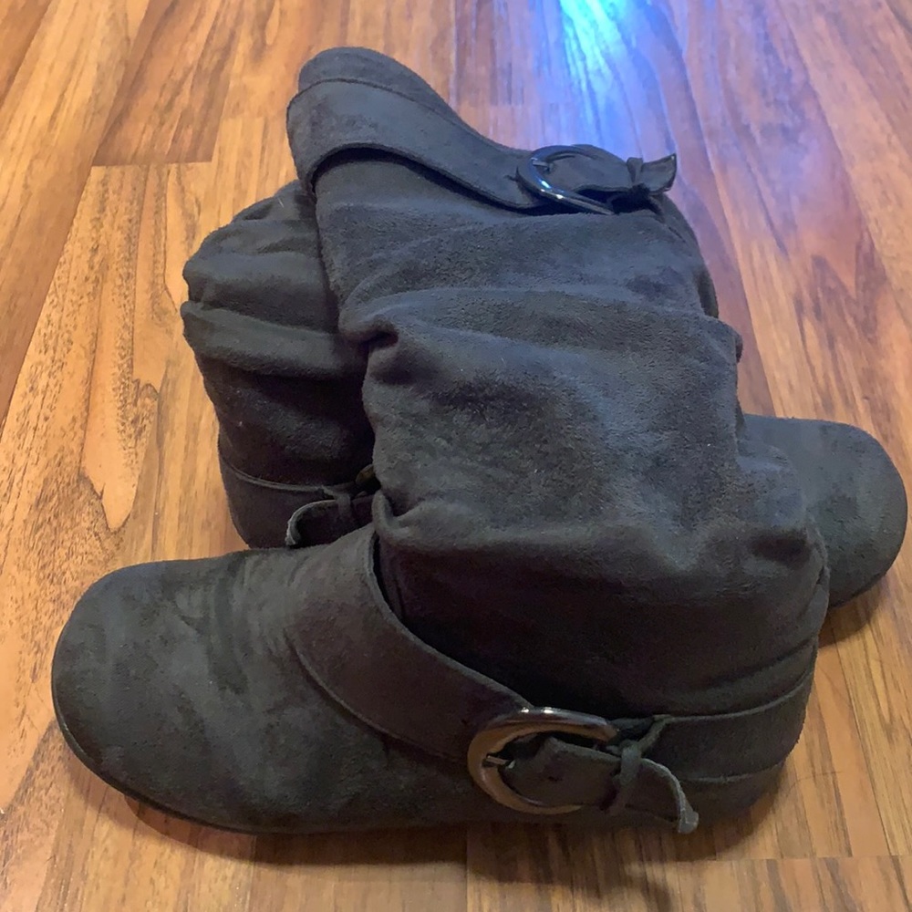 Gray, wide calf fall boots
